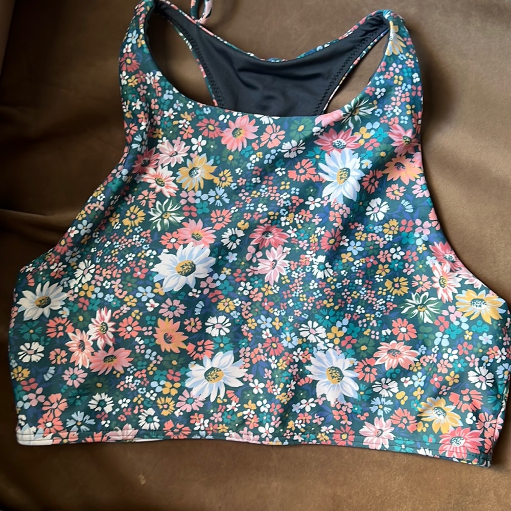 ONEILL BIKINI SIZE SMALL